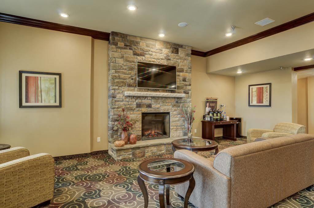 Cobblestone Inn&Suites - Lakin Esterno foto