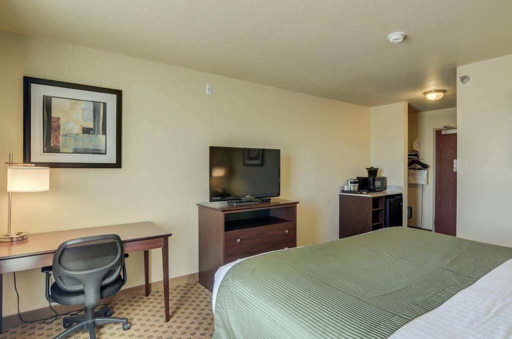 Cobblestone Inn&Suites - Lakin Esterno foto