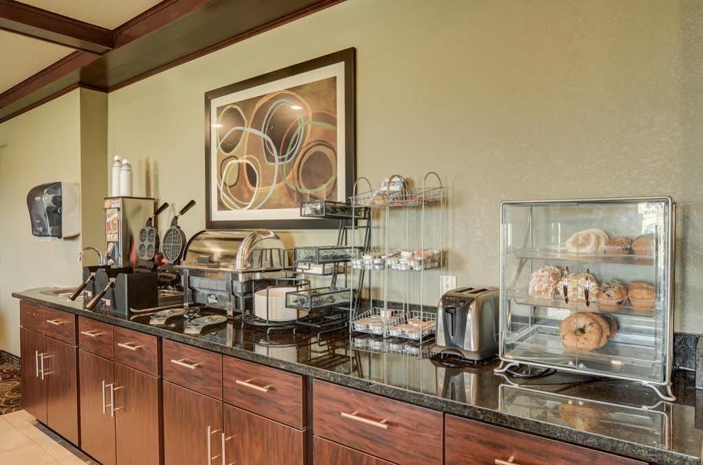 Cobblestone Inn&Suites - Lakin Esterno foto