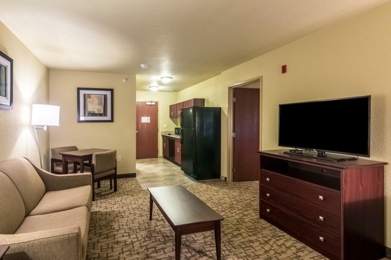 Cobblestone Inn&Suites - Lakin Esterno foto