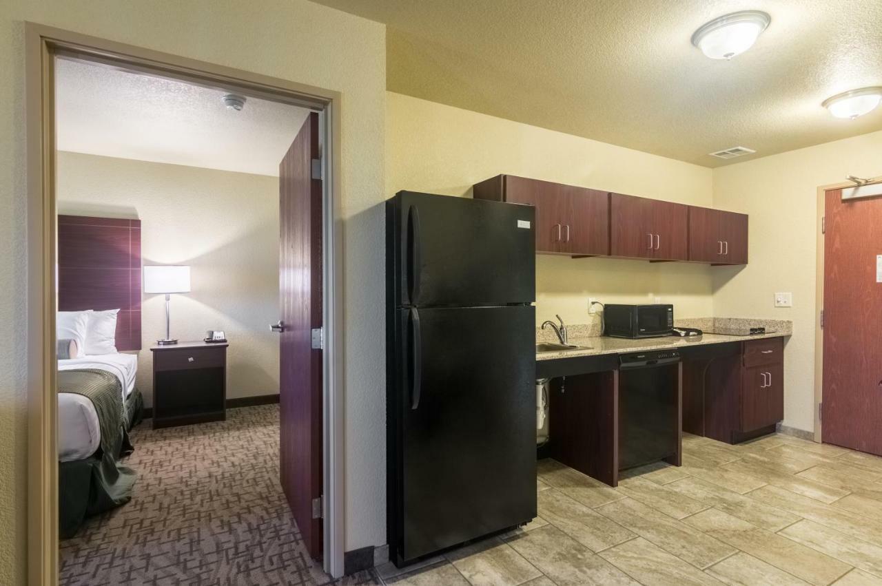Cobblestone Inn&Suites - Lakin Esterno foto